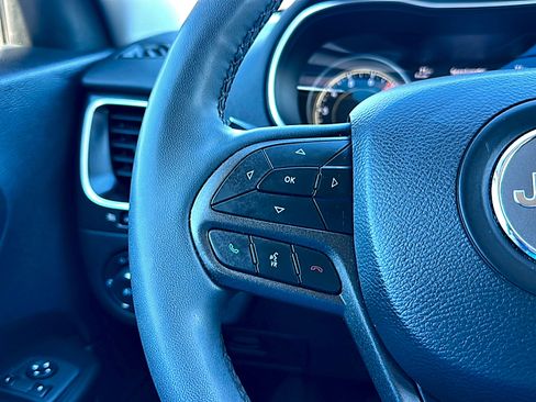 Used 2022 Jeep Cherokee Trailhawk w/ Trailer Tow Group image 29