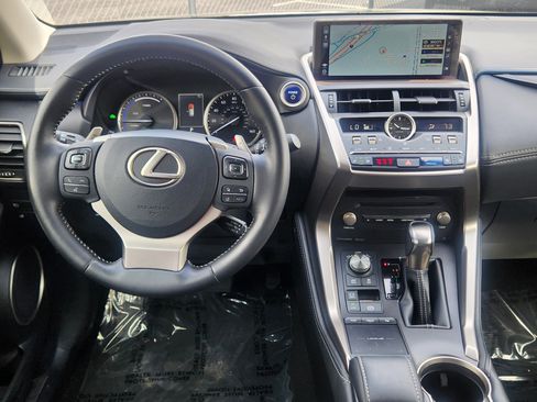 Used 2019 Lexus NX 300h AWD w/ Premium Package image 15