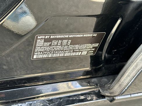 Used 2019 BMW 750i w/ M Sport Package image 37