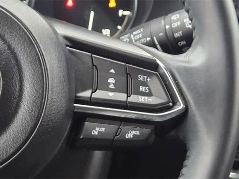 Used 2023 MAZDA CX-5 AWD 2.5 S w/ Premium Package image 11
