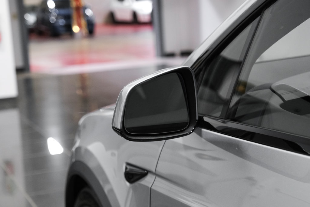 Used 2024 Tesla Model X AWD/4WD image 41