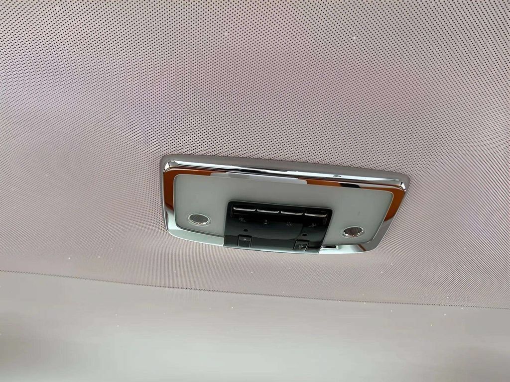 Certified 2025 Rolls-Royce Ghost Black Badge AWD/4WD image 12