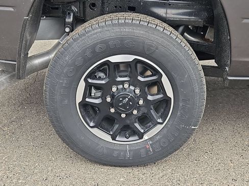 New 2026 RAM 2500 Laramie AWD/4WD image 9