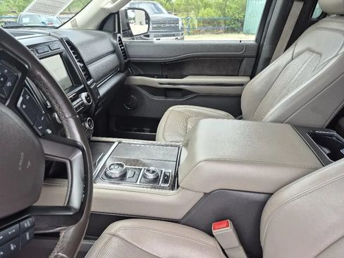 Used 2019 Ford Expedition Max Limited w/ Equipment Group 301A AWD/4WD image 17