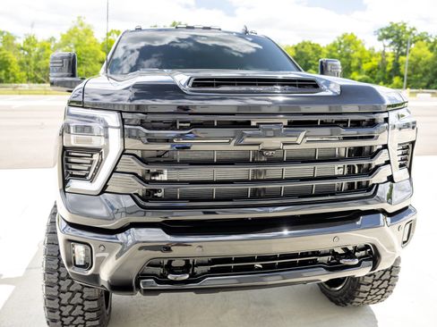 Used 2026 Chevrolet Silverado 3500 High Country w/ High Country Premium Package AWD/4WD image 34