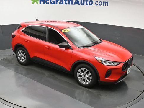 Used 2024 Ford Escape Active FWD image 3