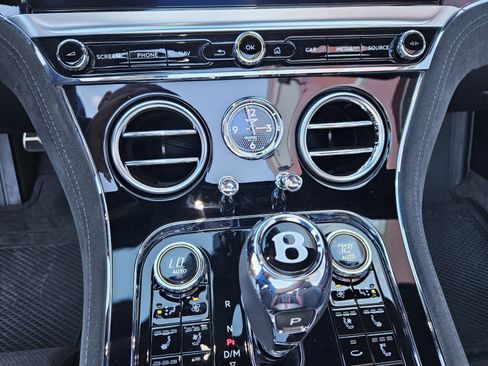 Used 2022 Bentley Continental GT Speed image 32