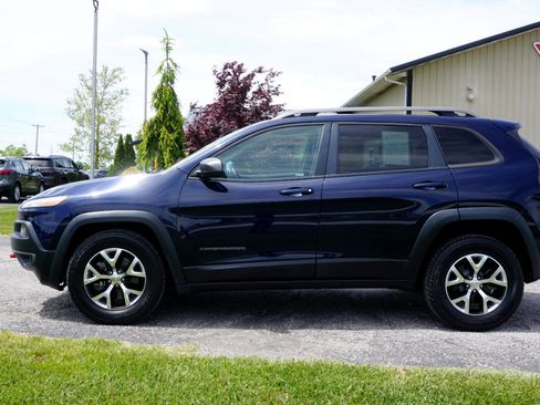 Used 2016 Jeep Cherokee Trailhawk image 26