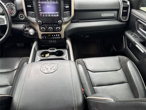 Used 2021 RAM 1500 Laramie AWD/4WD image 16