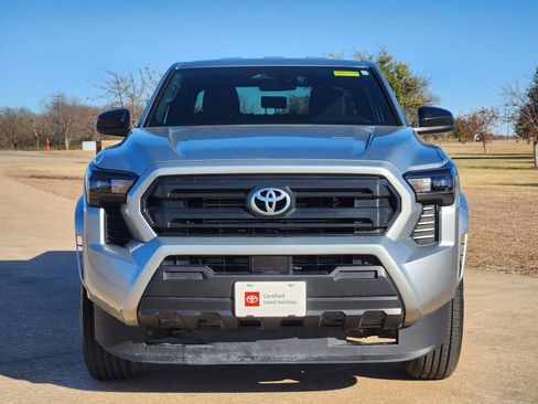 Used 2024 Toyota Tacoma SR image 6