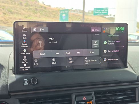 New 2026 Honda Pilot TrailSport image 3
