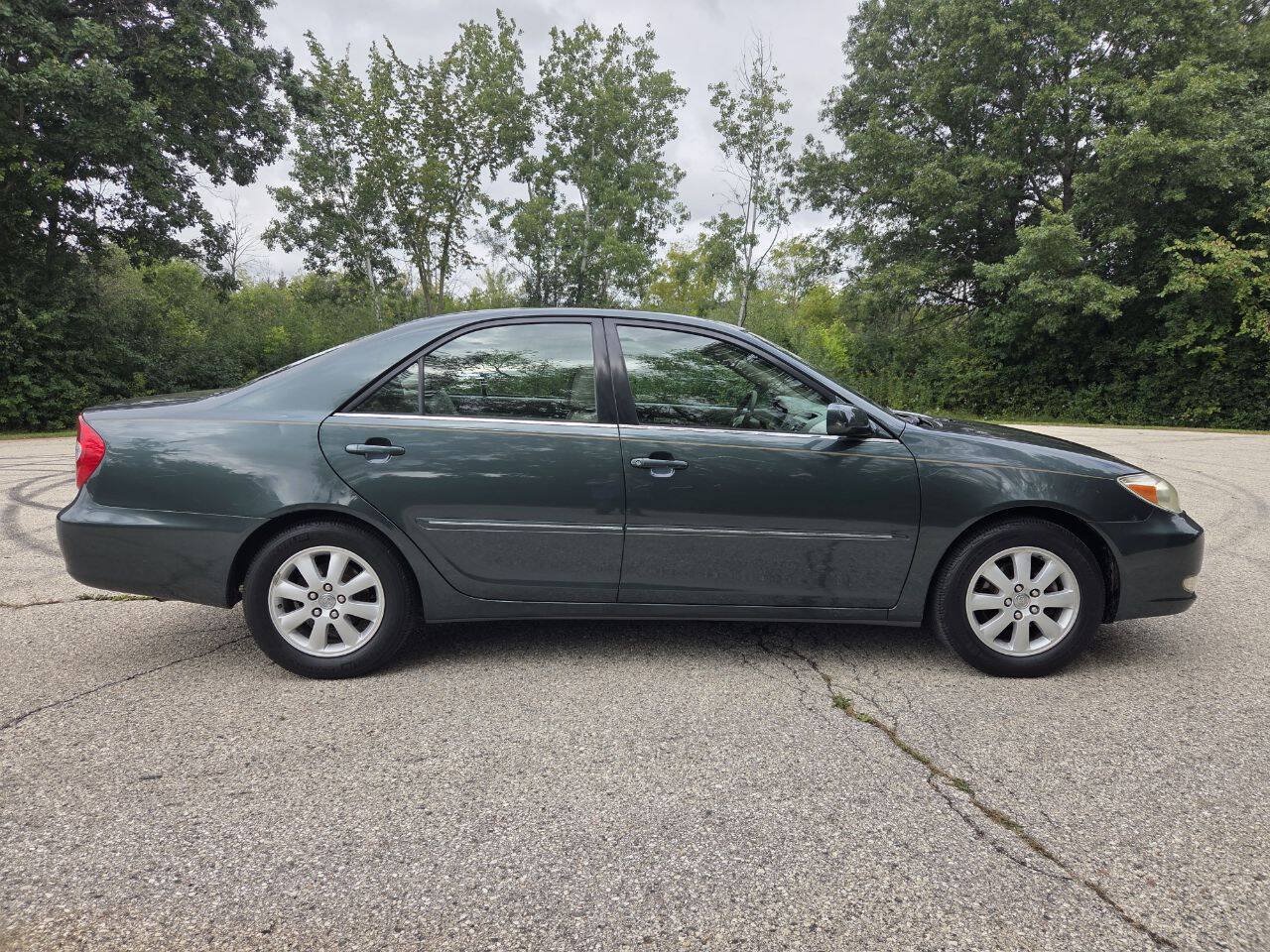 Used 2003 Toyota Camry XLE w/ XLE Premium Plus Pkg FWD image 7