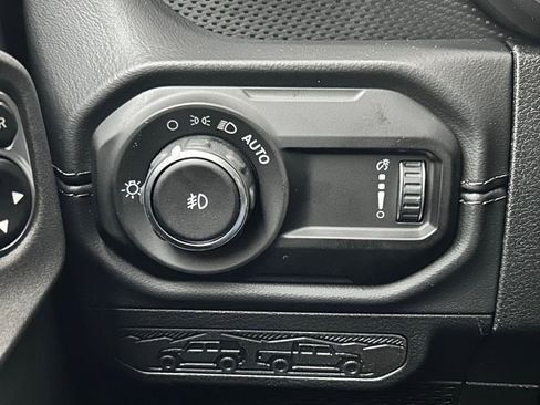 New 2026 Jeep Wrangler Unlimited Rubicon AWD/4WD image 18