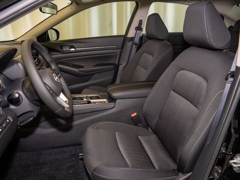 New 2025 Nissan Altima 2.5 SV w/ SV Premium Package image 15