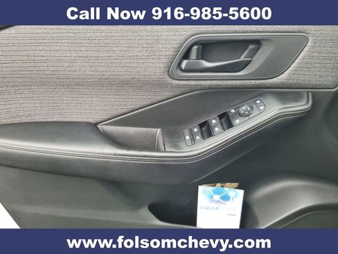 Used 2021 Nissan Rogue S image 24