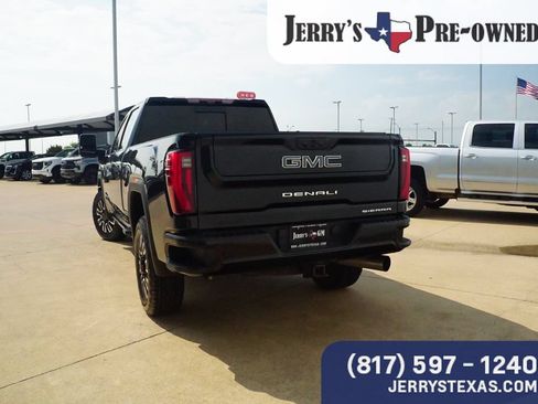 Used 2024 GMC Sierra 2500 Denali Ultimate AWD/4WD image 4