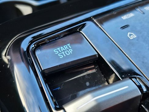 Used 2024 BMW i5 M60 w/ Premium Package image 24