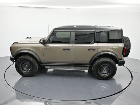 New 2025 Ford Bronco Badlands w/ Sasquatch Package image 50