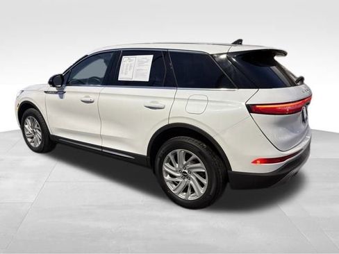 Certified 2023 Lincoln Corsair AWD image 4