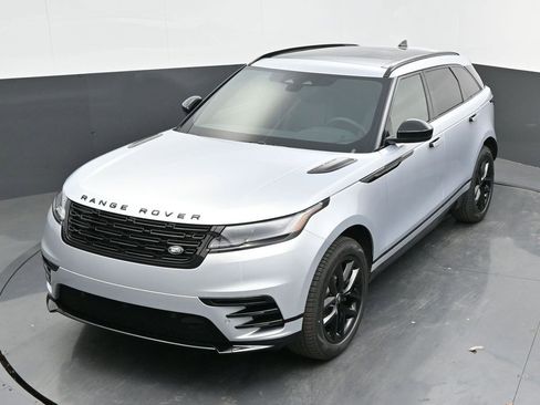 New 2025 Land Rover Range Rover Velar Dynamic SE image 35