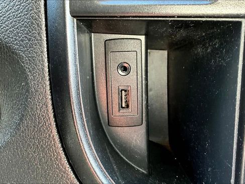 Used 2019 Mercedes-Benz Metris w/ Driver Comfort Package image 12