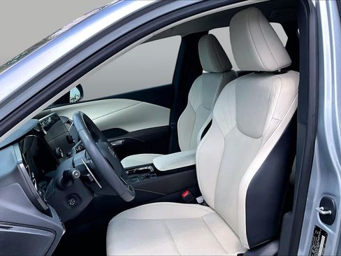 Used 2024 Lexus RX 350 FWD w/ Technology Package image 8