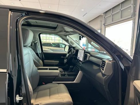 Used 2023 Toyota Tundra Limited w/ TRD Off-Road Package AWD/4WD image 17