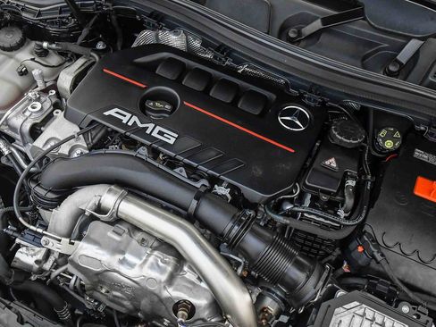 Used 2024 Mercedes-Benz GLA 35 AMG 4MATIC image 44