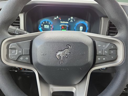 New 2025 Ford Bronco 4-Door w/ Sasquatch Package AWD/4WD image 24