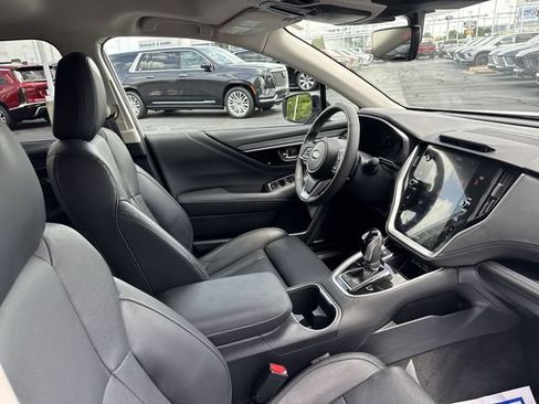 Used 2024 Subaru Outback Limited AWD/4WD image 19