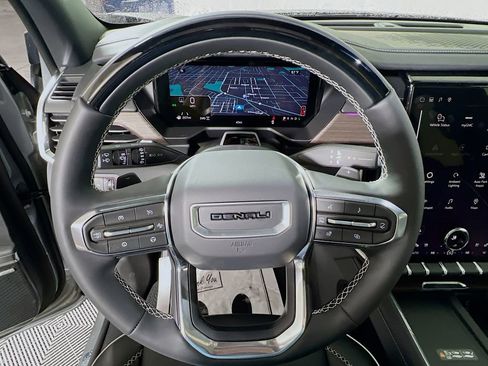 New 2026 GMC Acadia Denali w/ Super Cruise Package AWD/4WD image 10