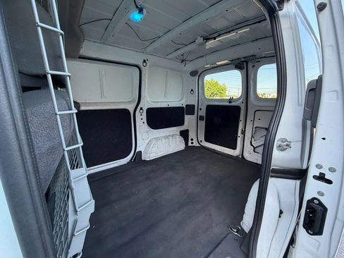 Used 2020 Nissan NV200 SV w/ Back Door Glass Package FWD image 12