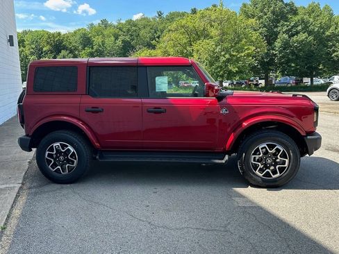 New 2026 Ford Bronco Outer Banks AWD/4WD image 4
