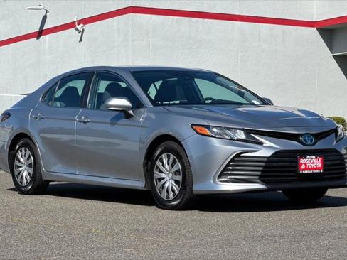 Certified 2023 Toyota Camry LE FWD image 5