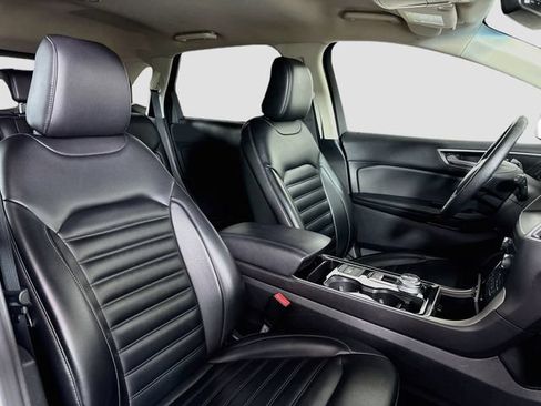 Used 2020 Ford Edge SEL FWD image 26