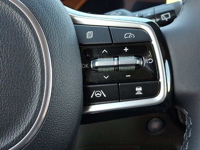 Certified 2026 Kia Carnival FWD image 23
