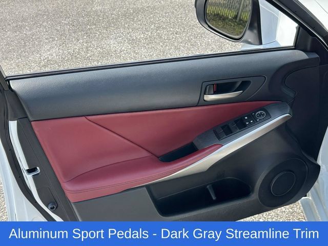 Used 2020 Lexus IS 300 F Sport w/ F Sport Package AWD/4WD image 17