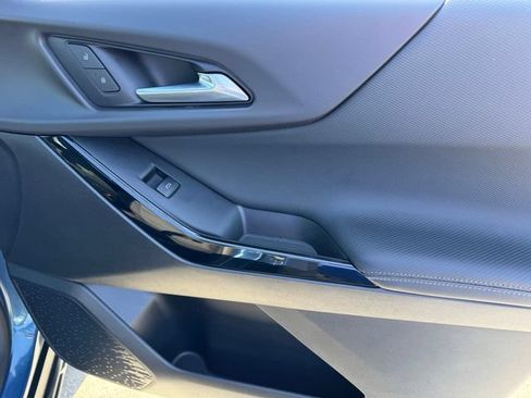 Certified 2026 Chevrolet Equinox LT FWD image 13