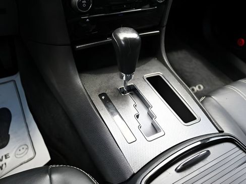 Used 2014 Chrysler 300 S RWD image 26