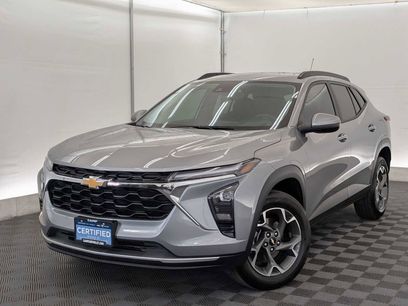 Certified 2024 Chevrolet Trax LT w/ Driver Confidence Package