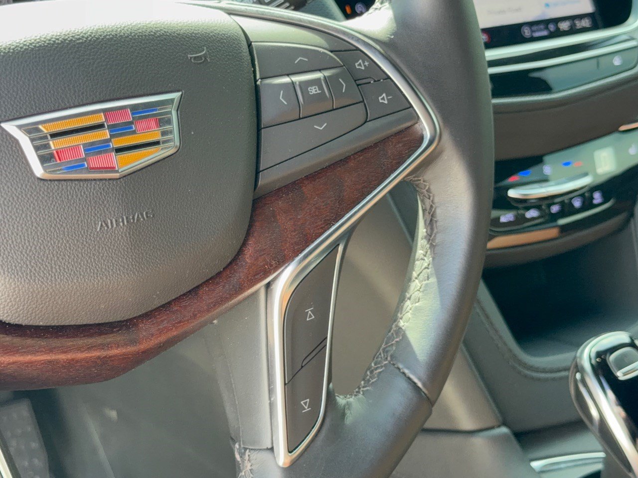 Used 2024 Cadillac XT5 Premium Luxury FWD image 19