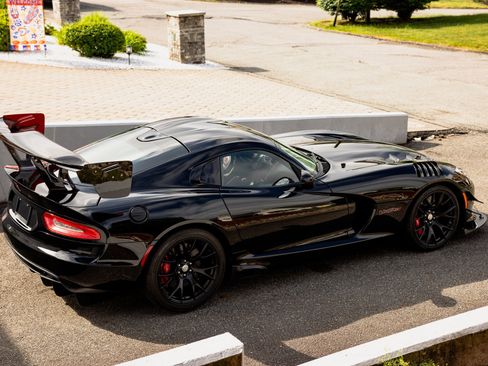 Used 2017 Dodge Viper GTC w/ ACR Package RWD image 36