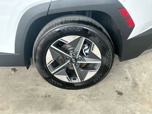 Used 2026 Hyundai Tucson SEL FWD image 11