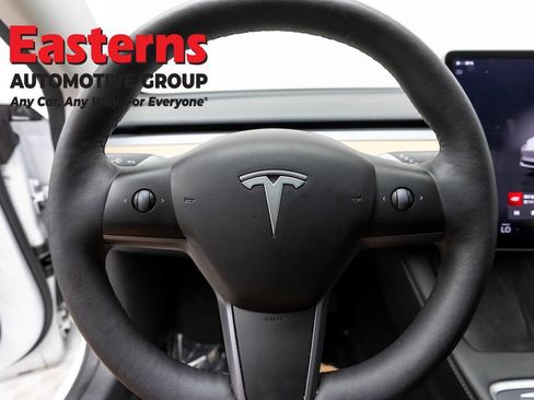 Used 2023 Tesla Model 3 Standard Range RWD image 10