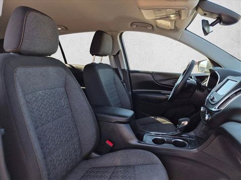 Used 2024 Chevrolet Equinox LT AWD/4WD image 26