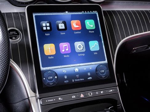 Used 2024 Mercedes-Benz CLE 450 4MATIC Cabriolet image 26