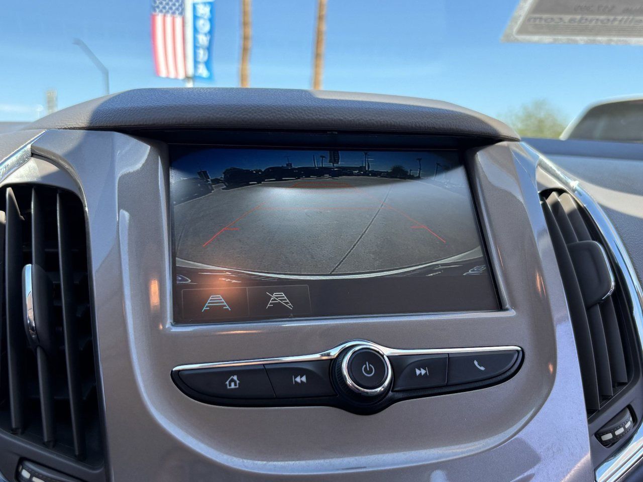 Used 2018 Chevrolet Cruze LT FWD image 21