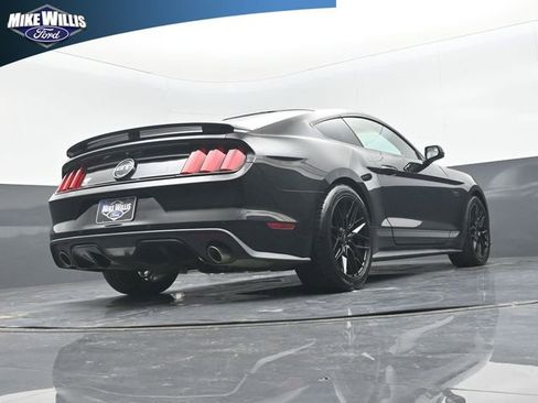 Used 2017 Ford Mustang GT Premium RWD image 23