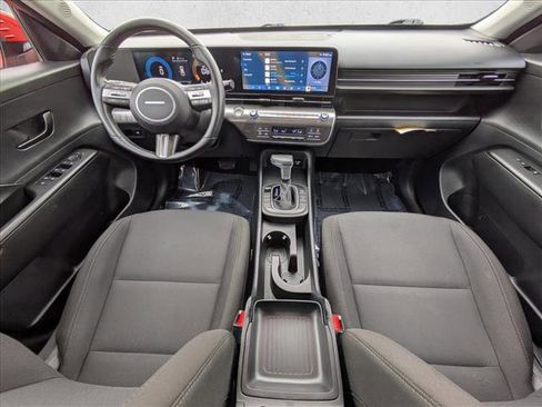 Used 2024 Hyundai Kona SEL image 25