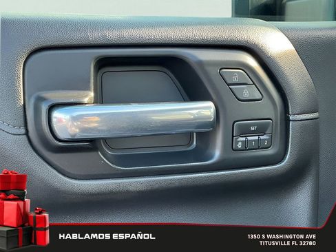 Used 2022 Chevrolet Silverado 2500 High Country w/ Technology Package image 23